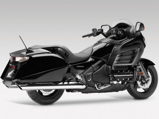 Фото мотоцикла Honda Gold Wing F6B